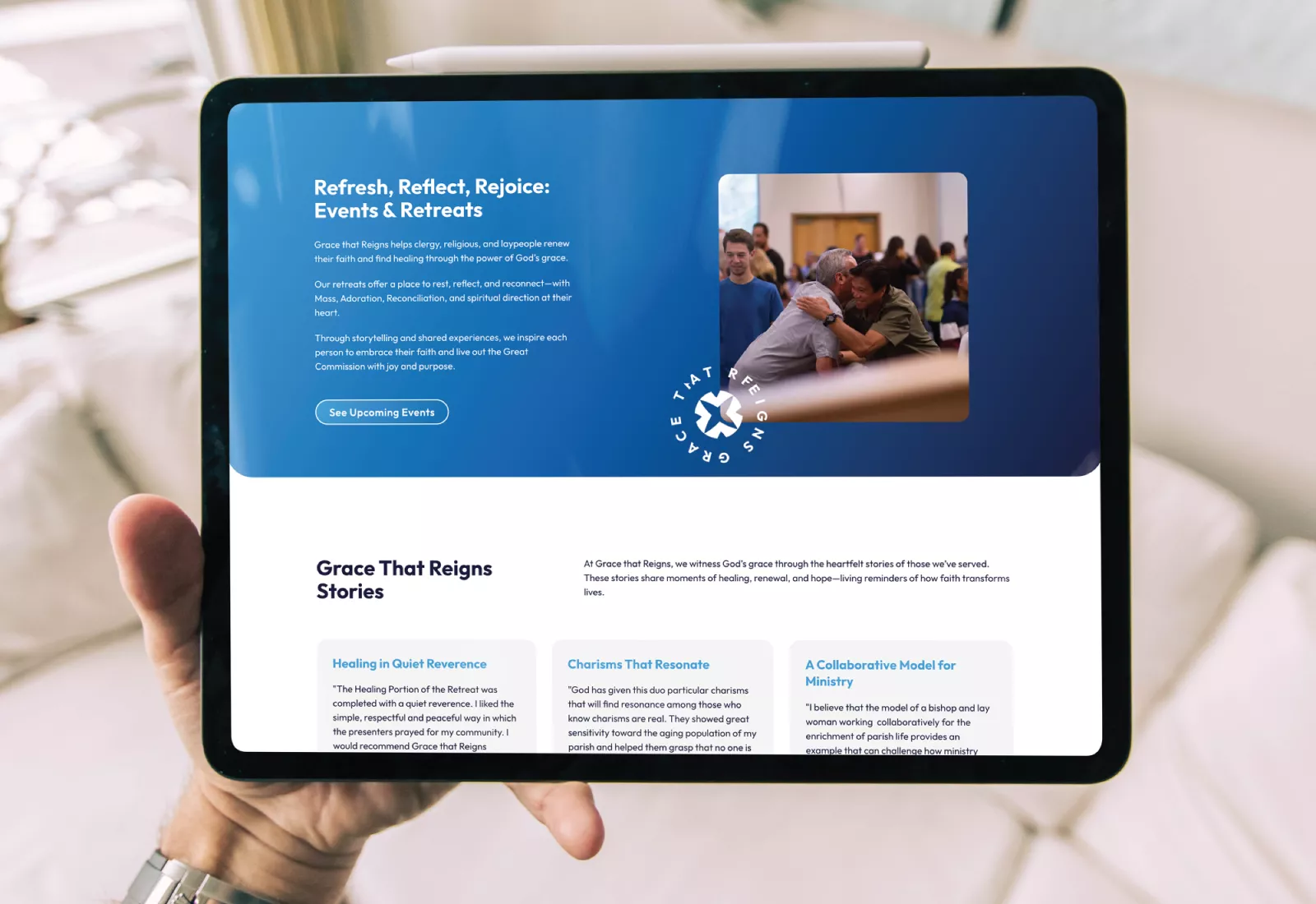 male hand holding a tablet